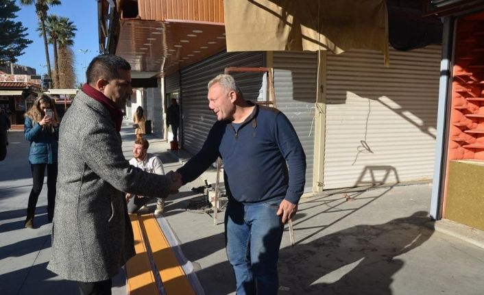 Başkan Günel mobil ofis aracı ile sorunları yerinde çözüyor