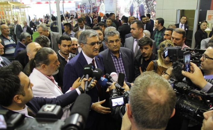 Başkan Konuk: “Çiftçinin, Anadolu’da yükselen sanayinin, Anadolu markalarının sesini duyurmasının teminatı, vicdanı ve kalemi hür gazetecilerdir”