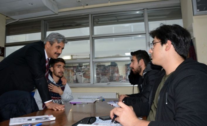 Başkan Köse’den öğrencilere sürpriz