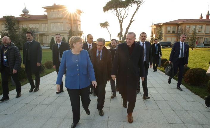 Cumhurbaşkanı Erdoğan: “Berlin sürecine gelen ülkelerin bu adama artık yüz vermemesi lazım”