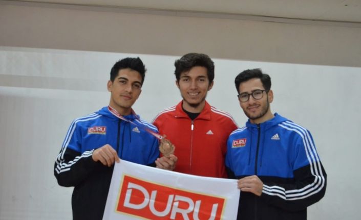 Duru Bulgur Performans Spor Kulübü Mahmut Samet İçer ile gururlandı