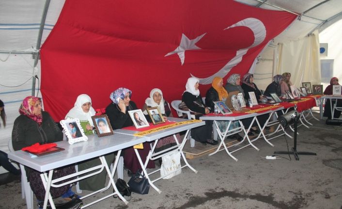 HDP önündeki ailelerin evlat nöbeti 151’inci gününde