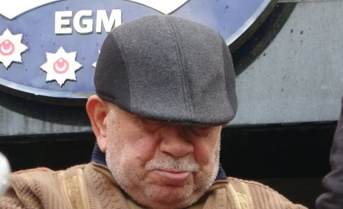 Hem çaldılar hem de dalga geçer gibi “öncesi ve sonrası” fotoğrafı çektiler