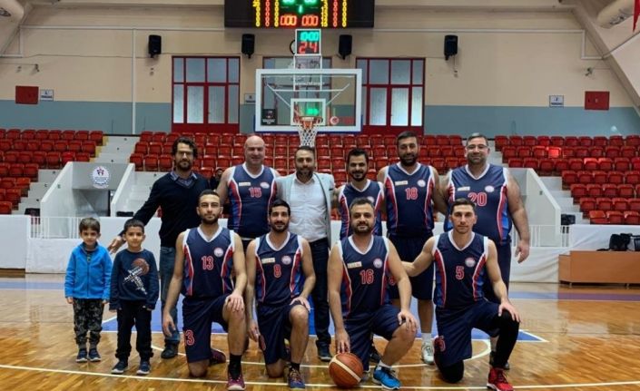 Mersin Barosu Basketbol Takımı Türkiye ikincisi oldu