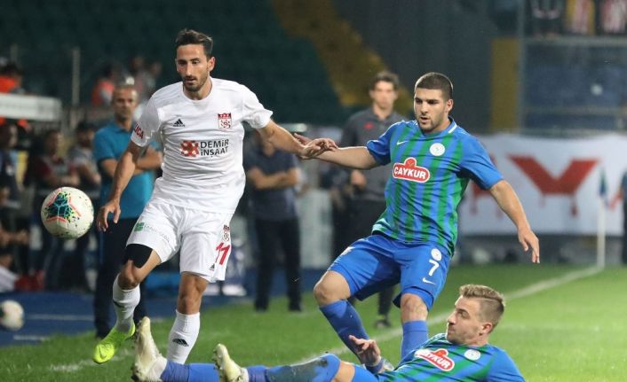 Sivasspor ile Çaykur Rizespor 16. randevuda