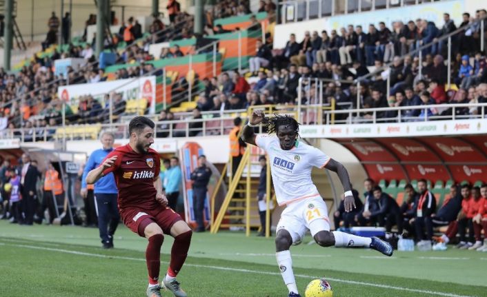 Süper Lig: Aytemiz Alanyaspor: 1 - Kayserispor: 0 (İlk yarı)