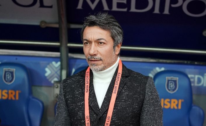 Süper Lig: Medipol Başakşehir: 1 - Yeni Malatyaspor: 0 (Maç devam ediyor)