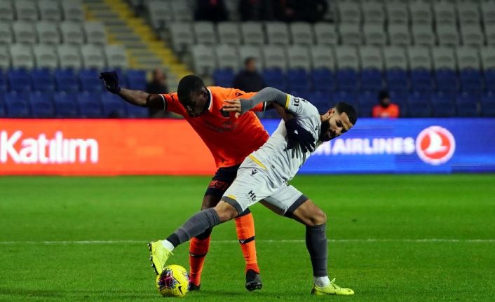 Süper Lig: Medipol Başakşehir: 4 - Yeni Malatyaspor: 1 (Maç sonucu)