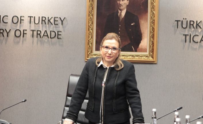 Ticaret Bakanı Ruhsar Pekcan: “İhracatçılarımız ön izin belgesini Tarım Bakanlığından alacak”
