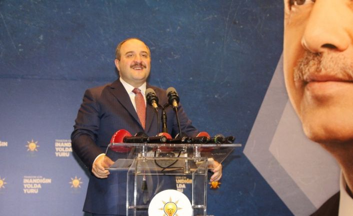 Bakan Varank: "Kılıçdaroğlu parayla da olsa yalanı söylemekten geri durmuyor"