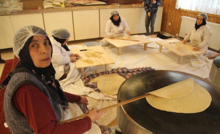 Köylülerin yeni gelir kapısı oldu: Çiftçiler üretiyor, valilik satıyor