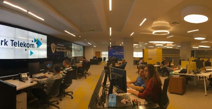 Türk Telekom Siber Güvenlik Merkezi ile Türkiye’nin verisini koruyor