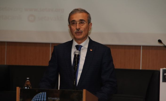 ’Türkiye’nin Savunma Sanayi Stratejisi’ konulu sempozyumda konuşan Savunma Sanayi Başkanı İsmail Demir: