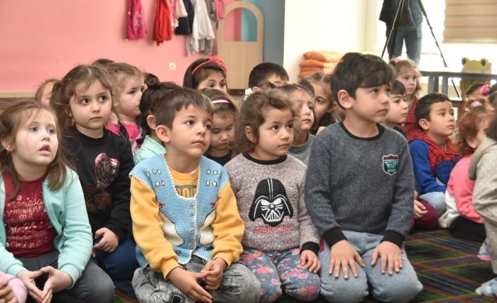 AFAD’dan minik öğrencilere eğitim