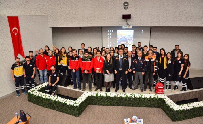 Afet bilinci ve gönüllülüğün önemine vurgu yapıldı