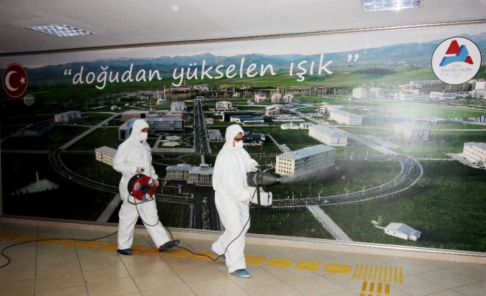 AİÇÜ’de yeni Koronavirüs (COVID-19) tedbirleri sıkı bir şekilde sürdürülüyor