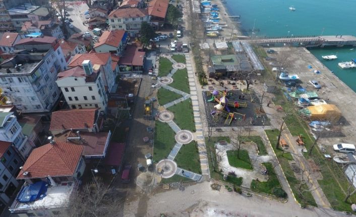 Akçakoca’da Liman bölgesindeki parkta çalışmalar sona geldi