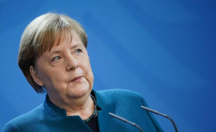 Almanya Başbakanı Merkel’in korona virüsü testi negatif çıktı