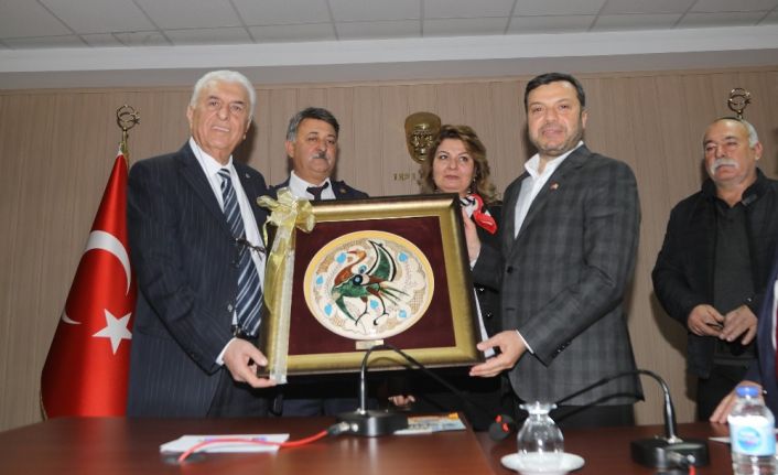 Başkan Kocaispir, Kıbrıslı muhtarları ağırladı