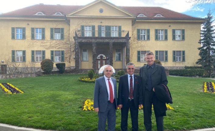 Başkan Topaloğlu Almanya Büyükelçisiyle Kemer’i konuştu