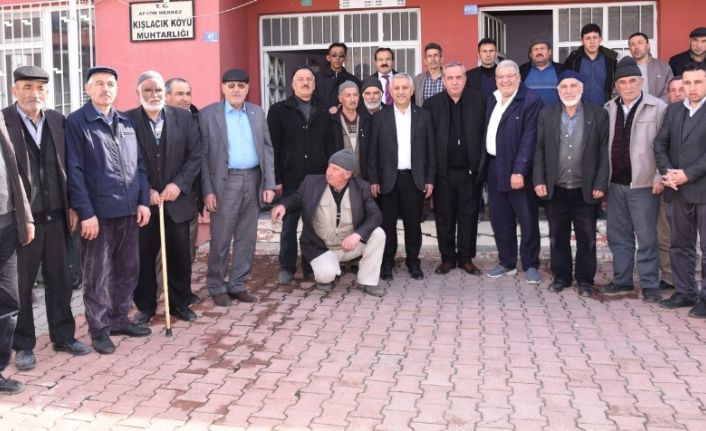 Başkan Zeybek, mahalle ziyaretlerini sürdürüyor