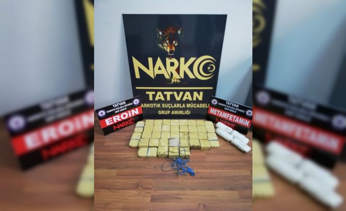 Bitlis’te 19 kilo eroin, 2.5 kilo metamfetamin ele geçirildi