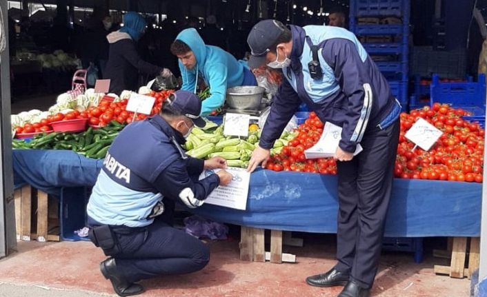 Çorlu’da yaş sebze ve meyveleri seçerek almak yasaklandı