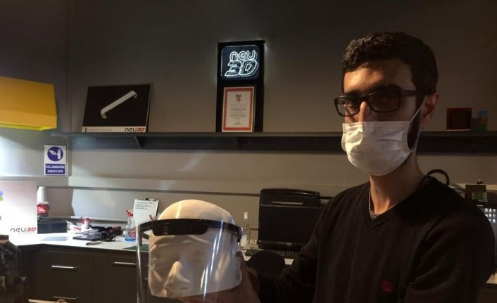 COVİD-19 Pandemisi ile mücadelede kişisel koruyucu ekipmanı  “Yüz Siperi” seri üretimine başlandı