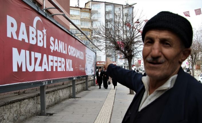 Elazığ “Şehitler Tepesi Boş Değil” yazılarıyla donatıldı