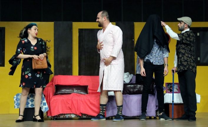 ‘Hangisi Babası’ bu kez Bodrum’u güldürdü