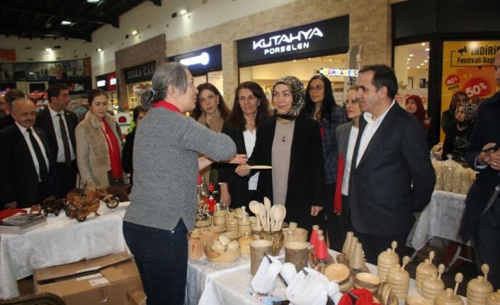 Highway’de, Kadın Emek Pazarı açıldı