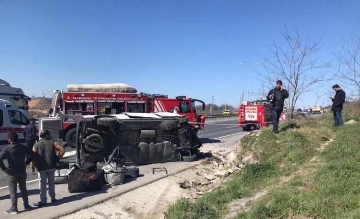 İstanbul Havalimanı yolunda feci kaza: 1 ölü 2 yaralı
