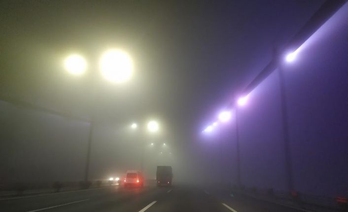 İstanbul’da sis görüş mesafesini 50 metreye düşürdü