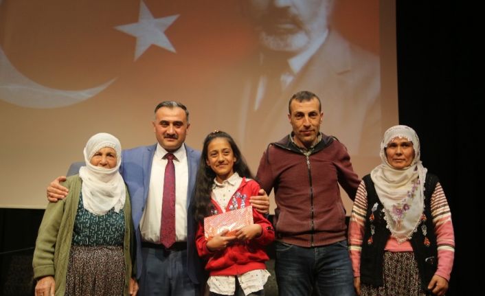 İstiklal Marşı’nın kabulünün 99. yıl dönümü Develi’de kutlandı