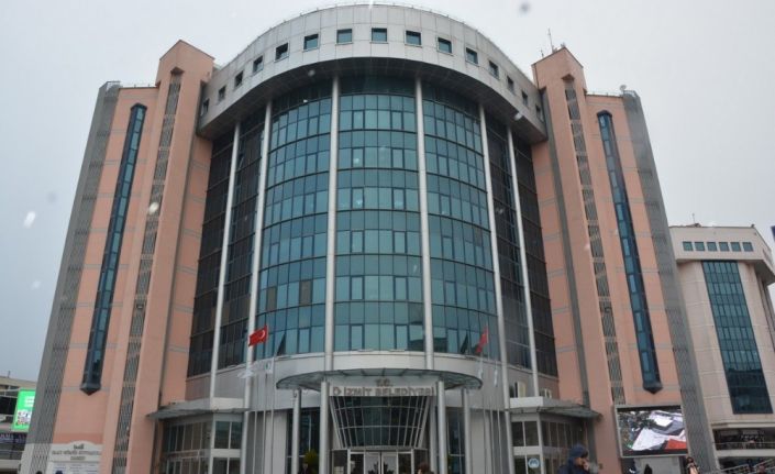 İzmit Belediyesi kütüphane mülakatına girmeye hak kazanan isimleri açıkladı