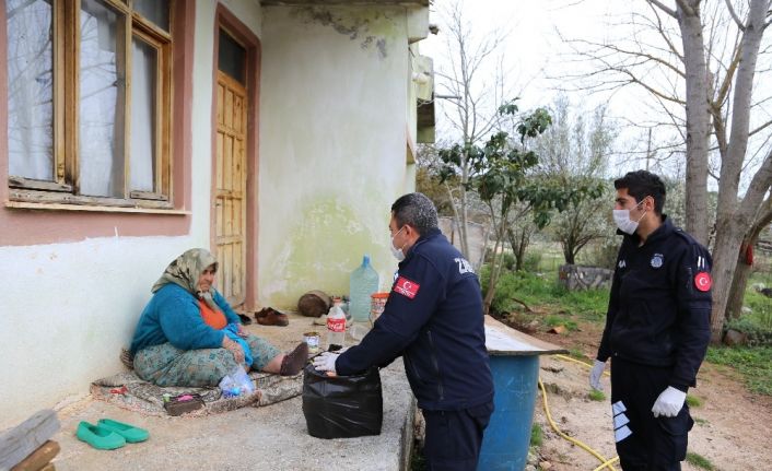 Kaş Belediyesi, 65 yaş üstü ve hastalar için özel yardım ekibi kurdu