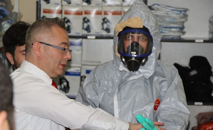 Kayseri’ de Hastane Çalışanlarına Tıbbı Farkındalık KBRN Eğitimi Verildi.