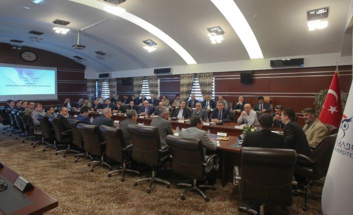 KBÜ Rektörlüğü: "Yabancı öğrenci ve akademisyenlerin hastalığı taşıma ihtimali bulunmuyor"