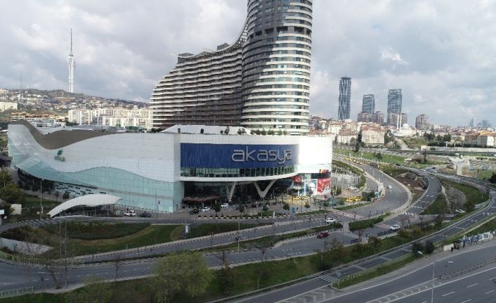 Korona virüs tedbirleri kapsamında kapatılan Akasya AVM havadan görüntülendi