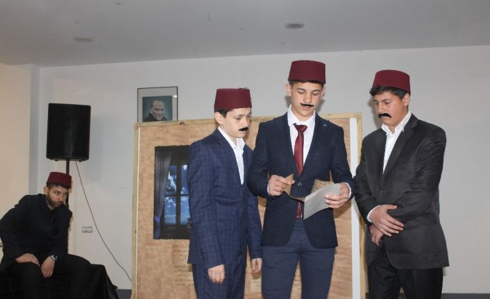 Manyas’ta İstiklal Marşının kabulü törenle anıldı