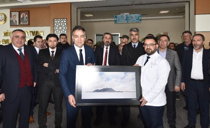 (Özel) Neşter tutan eller Bitlis’in güzelliklerini fotoğrafladı