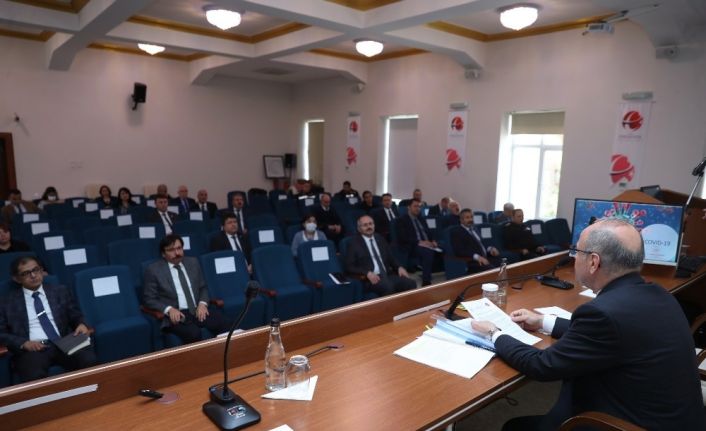 Pandemi İl Koordinasyon Kurulu Vali Çakacak’ın başkanlığında toplandı