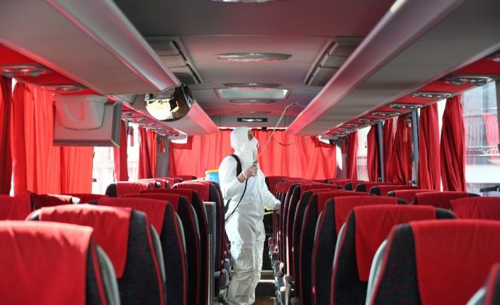 Pendik’te korona virüse karşı dezenfekte çalışmaları yapılıyor