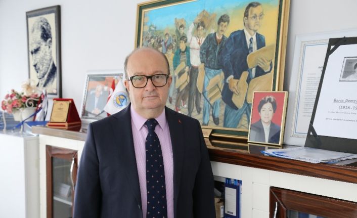 Prof. Dr. Yavuz Özoran: “Bu bir tatil süreci değil günlük yaşamımızda yaptığımız zorunlu bir değişikliktir’’