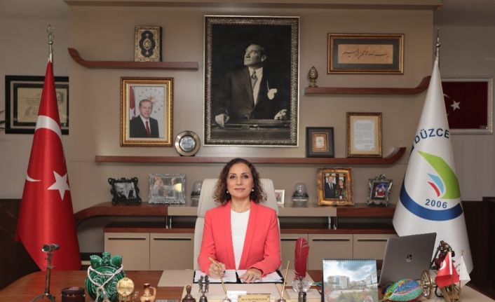 Rektör Çakar’dan “Doktorlarız sayesinde Türkiye sağlıkta güvenin merkezi”