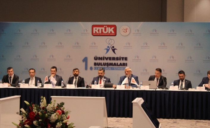 RTÜK Başkanı Ebubekir Şahin’den akademisyenlere çağrı