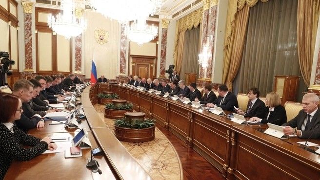 Rusya Başbakanı Mişustin:"Rusya’nın 570 milyar dolar altın ve para rezervi var"