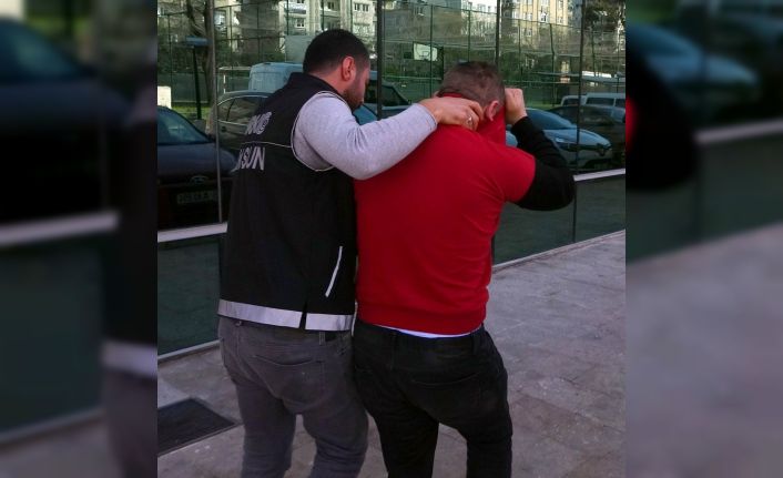 Samsun’da polisten kaçarken yanan araçtaki uyuşturucuyla ilgili gözaltına alınan sürücü tutuklandı