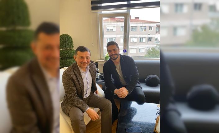 Sinema oyuncusu Ahmet Kural’dan ’Kütahya seni bekliyor’ projesine destek