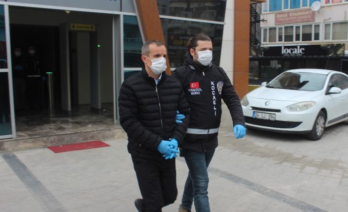 Sokağa çıkmaları yasaklanan yaşlı vatandaşları dolandıran sahte polis ve savcılar yakalandı